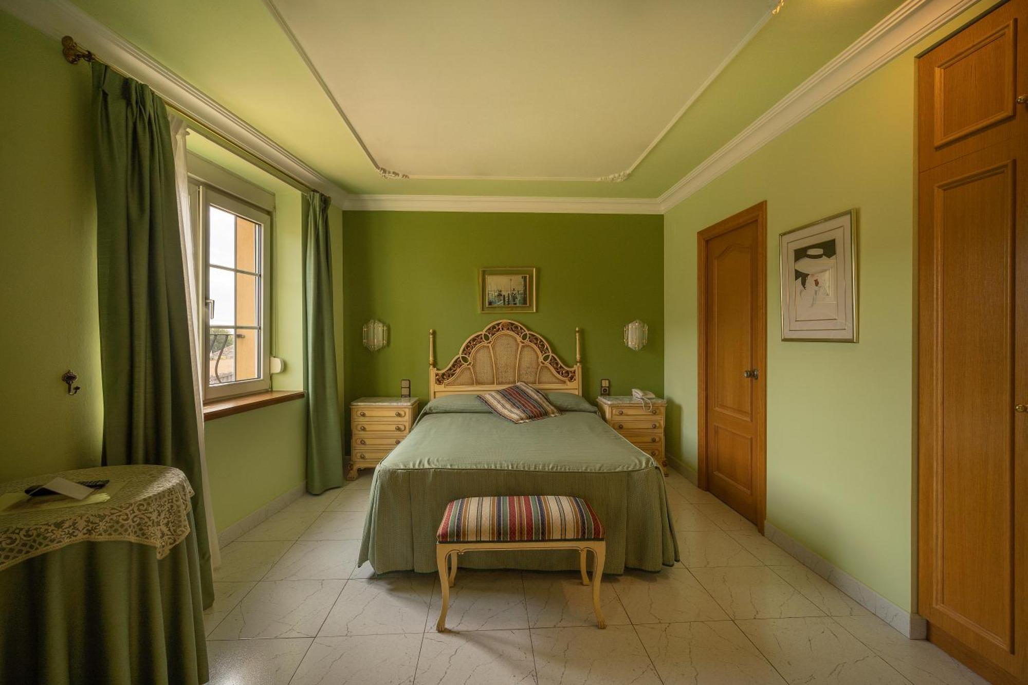 Hotel Tall de Conill Capellades Esterno foto